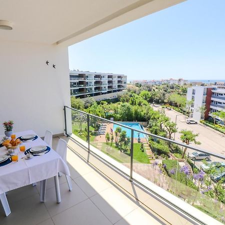 Mc Suites Lagos With Pool And Sea View Екстер'єр фото